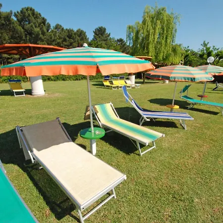 Holiday home Locazione Turistica Borsetti.16