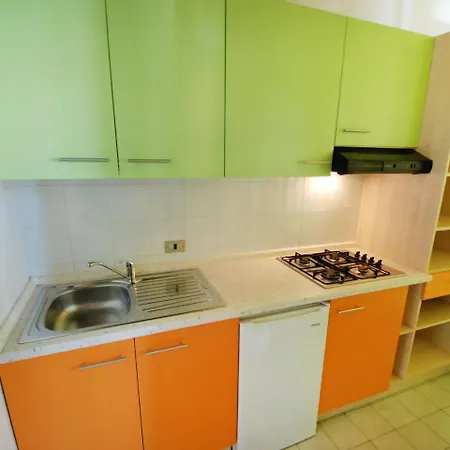 Locazione Turistica Borsetti.16 Holiday home